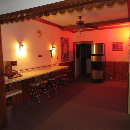 Travelers Inn Motel Eagle River Kültér fotó